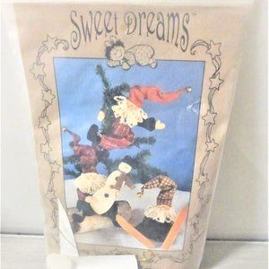 10" Poseable Santa's SWEET DREAMS #402 Here Comes Santa Claus Vintage Pattern